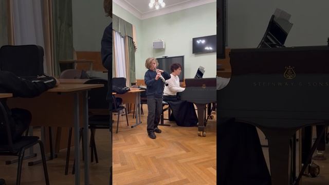 Харазия Глеб концерт А. Вивальди для гобоя с оркестром 1 часть концермейстер Иванова Екатерина