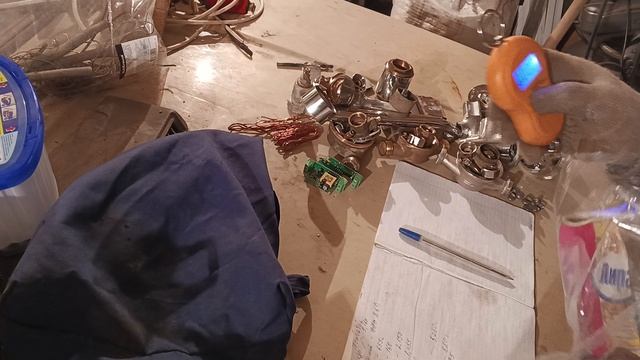 Серрия6. Взвешивание медь латунь аллюминий цинк и чëрный металлы.