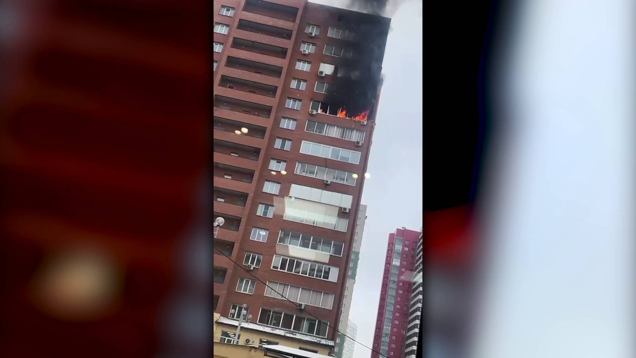 ПОЖАР В КРАСНОЯРСКОЙ МНОГОЭТАЖКЕ