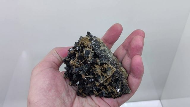 Друза Чёрный Кварц Морион с Сидеритом
