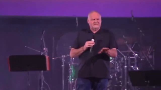 Любящий нас меняет наши Жизни!