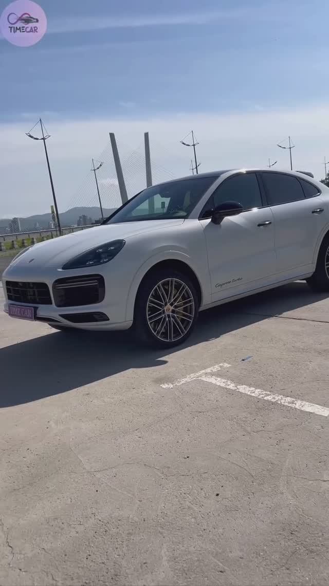 Porsche Cayenne Turbo Coupe