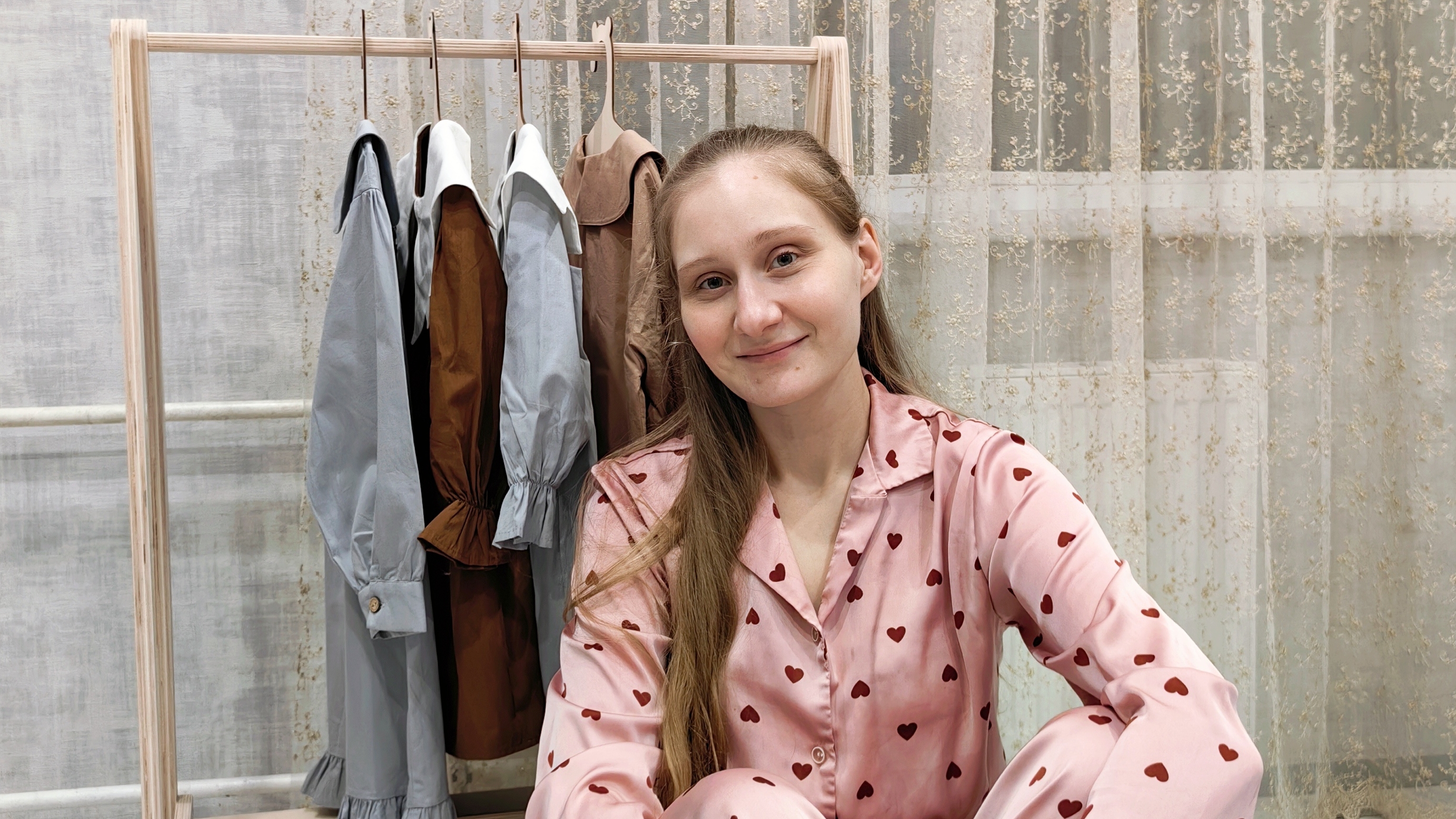 Собирала вешалку сама)
