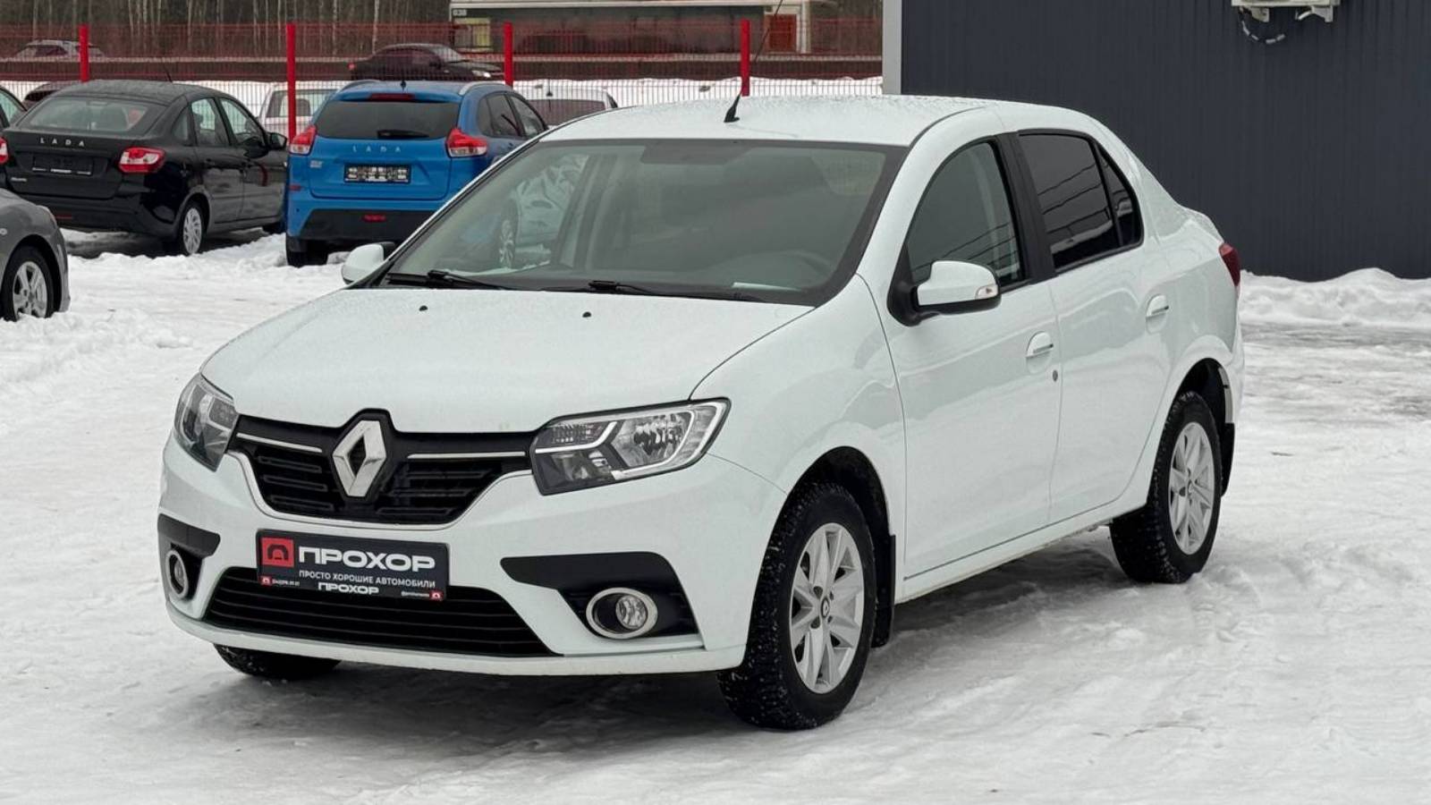 Обзор Renault Logan II Рестайлинг, 2018 г. ПРОХОР | Просто Хорошие автомобили