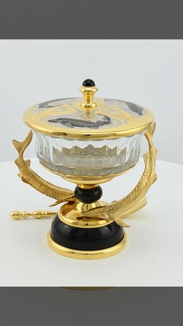 Икорница с камнем обсидиан "Две стерлядки" Златоуст Арт: 3330421