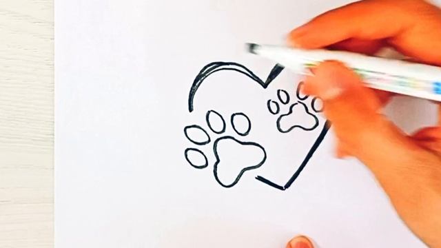 Простой рисунок забавного сердца💓