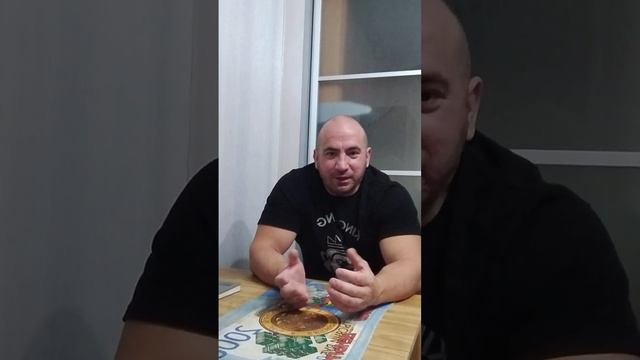Что делать с деньгами. Инвестор только теряет деньги. Дивидендная пенсия..mp4