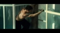 Фильм 13-й район (2004) | За Лейто пришли бандиты к нему домой (720P_HD)