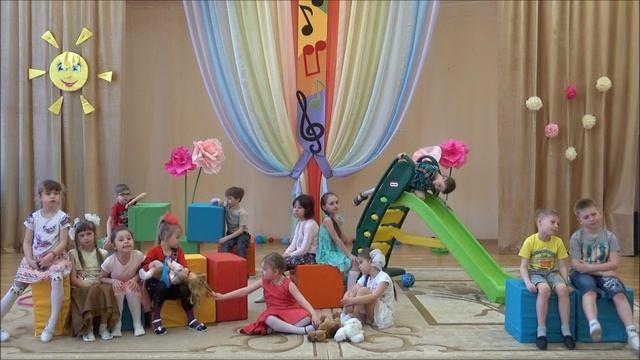 "А что у вас?" Инсценировка стихотворения С.Михалкова.