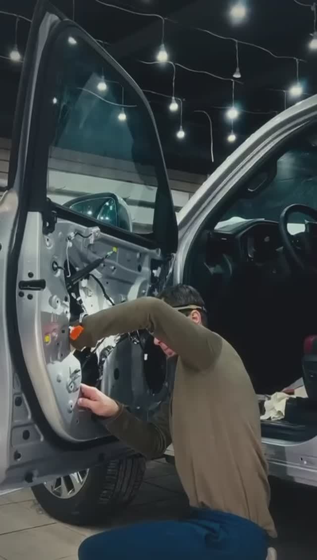 Шумоизоляция   Toyota Land Cruiser 300