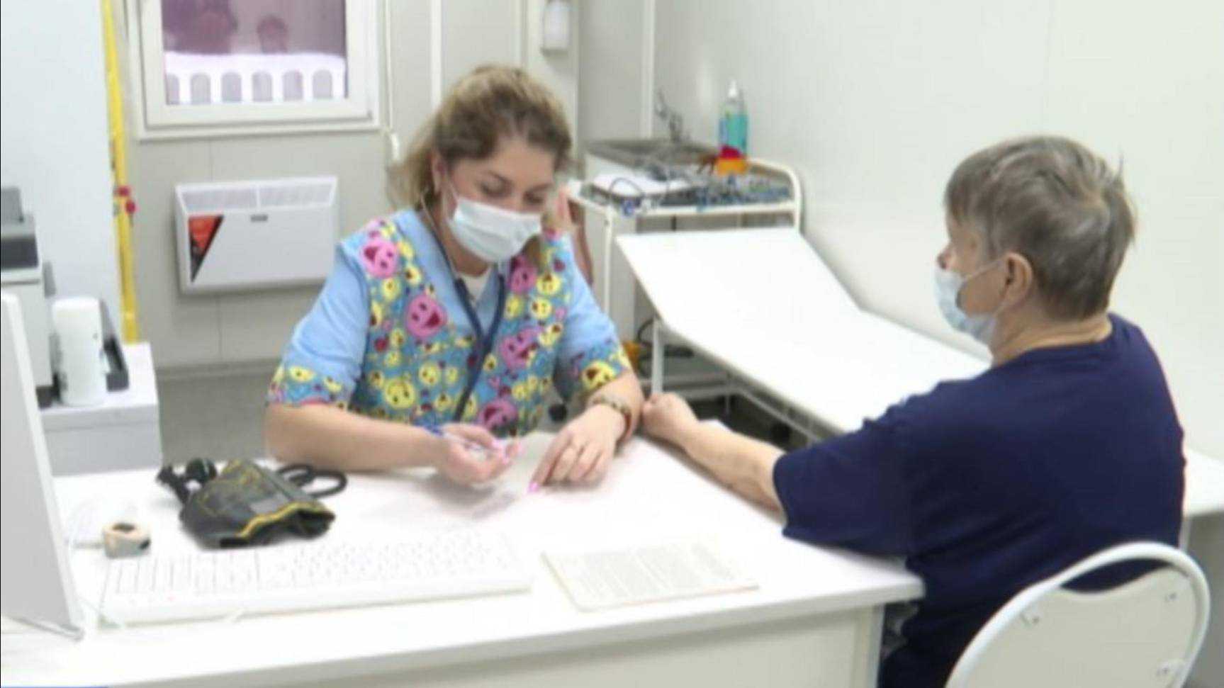 Заболеваемость ОРВИ в России выросла почти на 14%