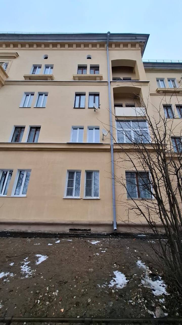 Цена 3 млн.500 тыс.руб. Тел. 8 926 324-30-00.Продам 2 х комн кв ру в г Егорьевск Московская область