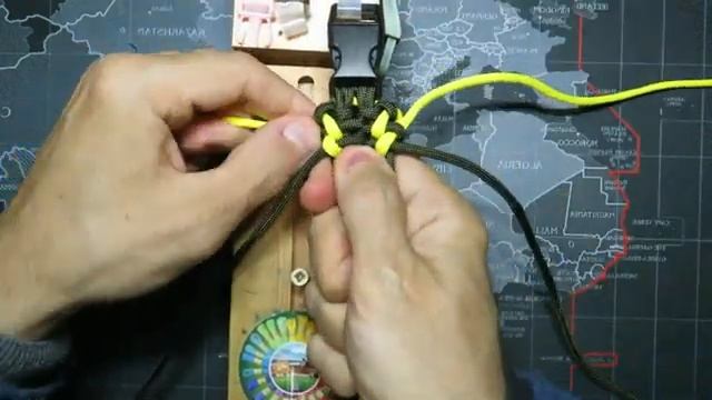 DIY Bracelet - How to make Predator Bracelet - paracord lanyard - Paracord Tutorial(360P)