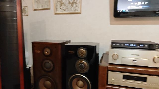Martin logan Aerius & luxman l-550A & Mytec Manhattan DAC II