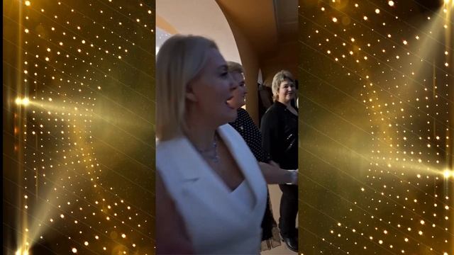 "Оранжевые сны" поёт Марина Зорина