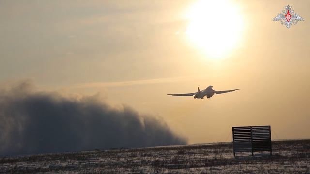 СВО День 1070: 2 стратегических ракетоносца Ту-160 выполнили полет над водами Северного Ледовитого о