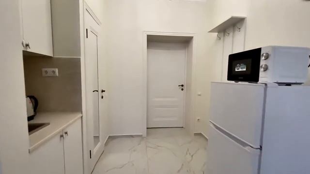 Белая дача номер 1