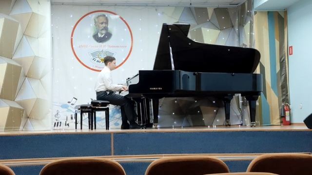 Джалалов Марк, 13 лет.
Фридерик Шопен, Ноктюрн №15, фа-минор.
