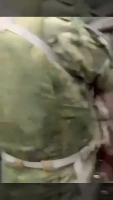 Неужели это человек мог заминировать дверь за которой дети