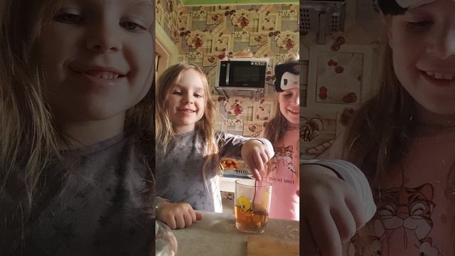 ✨ЭКСПЕРИМЕНТ СО С КОЛАЙ И САХАРОМ ВМЕСТЕ С ВАРЯЙ И С ВАСИЛИСОЙ✨