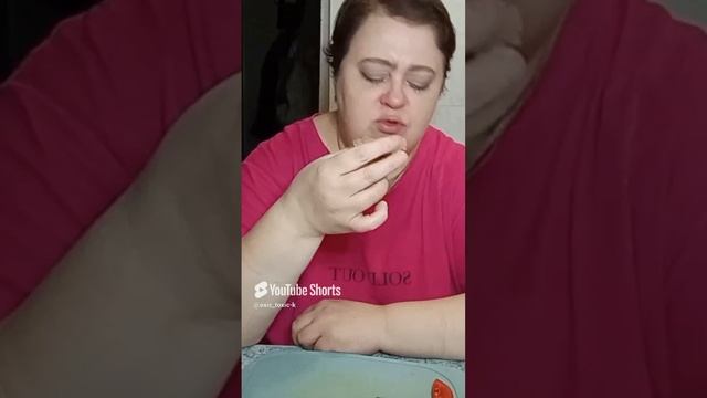 и ешь сколько хочешь одна 😋