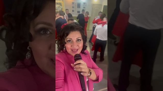 Пою песню " К единственному нежному"