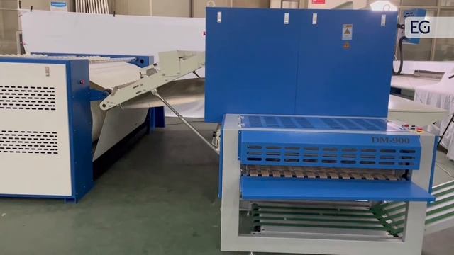 Гладильный каландр с функцией складывания ZD3300-V