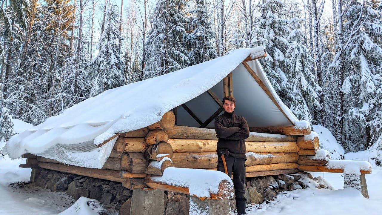 продолжаю строить хижину