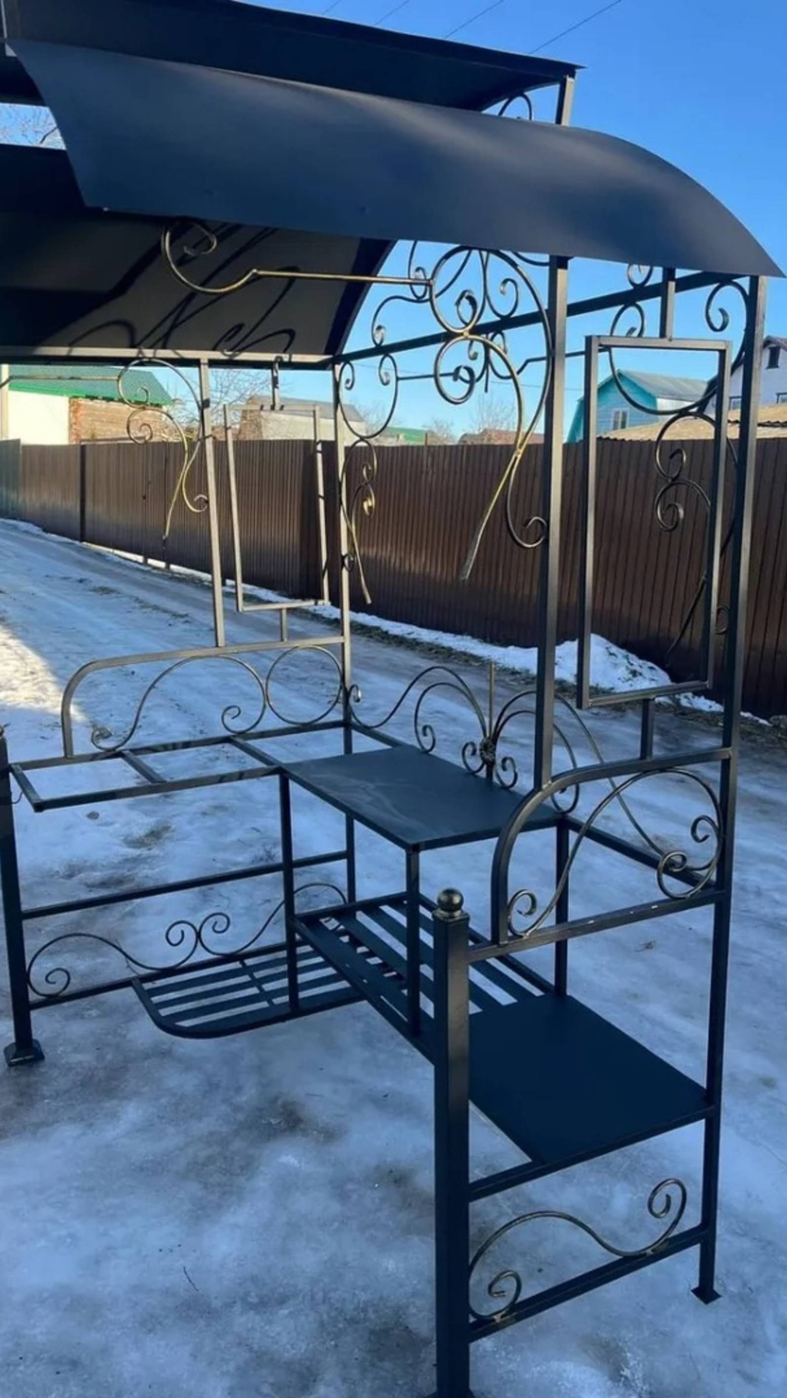 Универсальный мангал "Модерн" по т.84957644402 или mos-mangal.ru/?p=1615
⠀