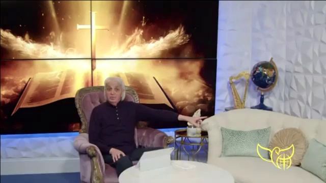 Пять дивизий ангелов.... Бенни Хинн...