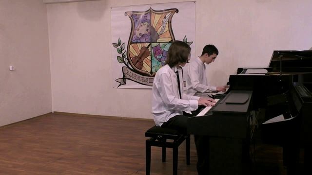 Дунин Андрей и Овсепян Рубен - фортепианный дуэт. Б.Андерсен "Money money".