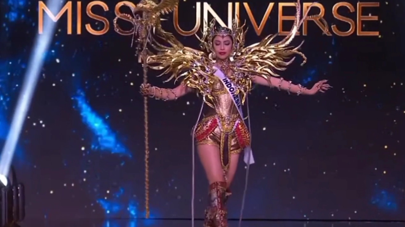 73 Miss Universe 2024 Indonesia Clara Shafira Krebs Индонезия Мисс Вселенная 2024 костюм