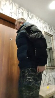 Брат уходит из квартиры