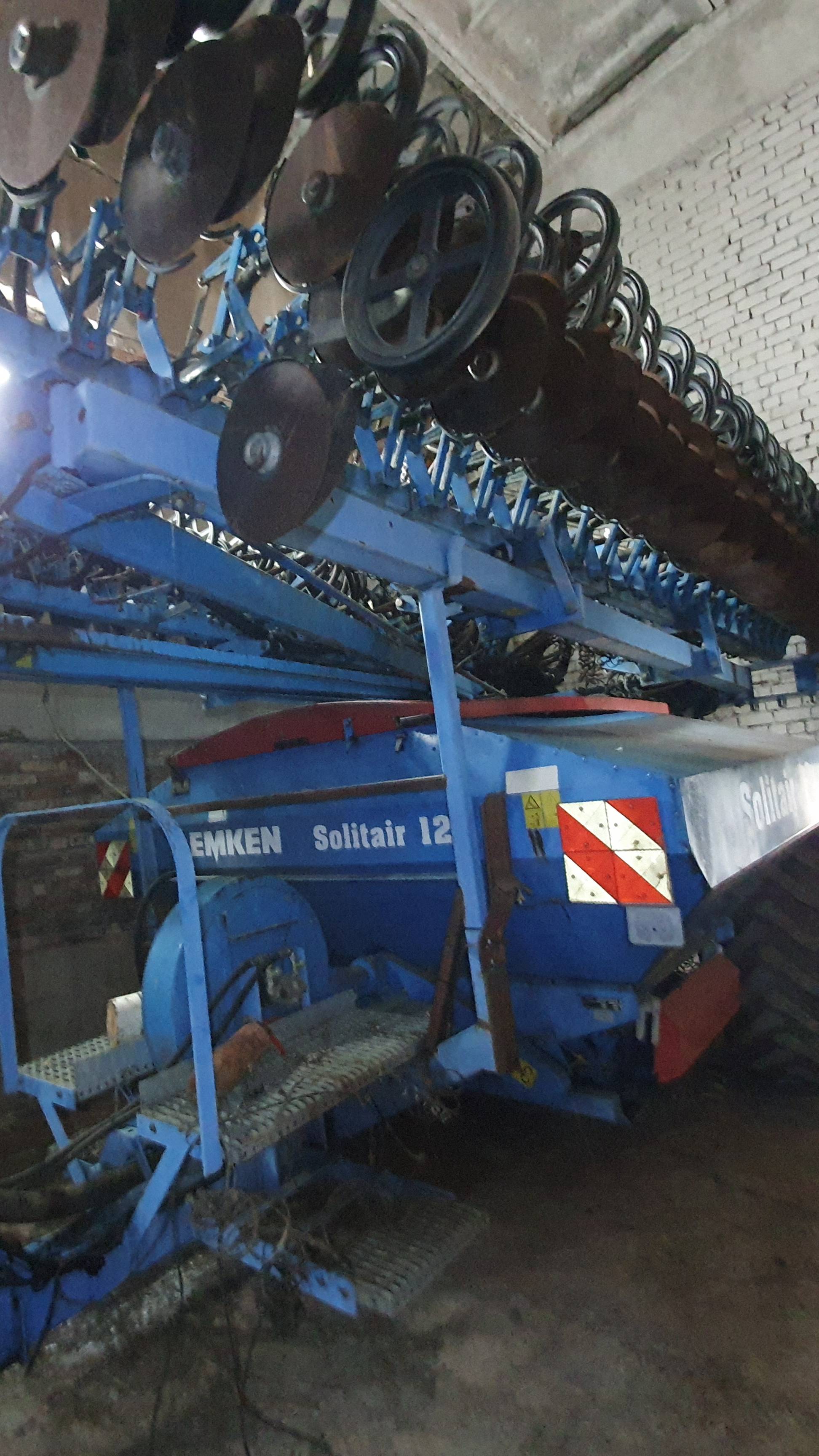 Продам Пневматическая сеялка Lemken Solitair12/1200 К