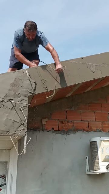 Космический корабль не изобрел, но задачу выполнил.