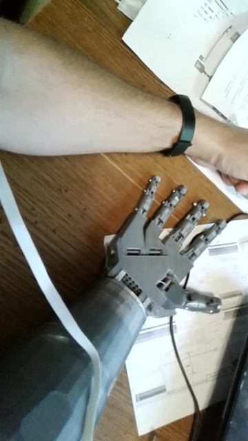 Самая первая версия руки