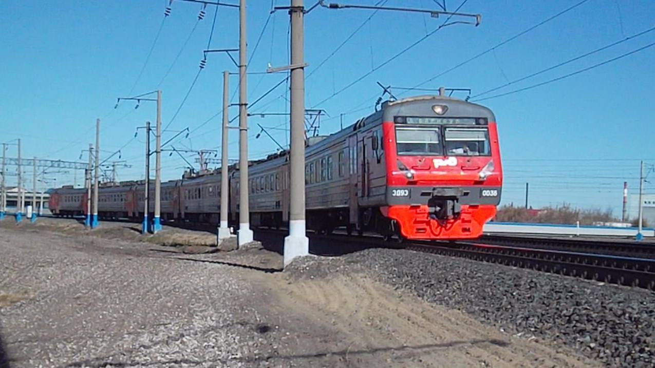 Электропоезд ЭД9Э-0036