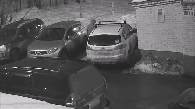 Оторвали зеркала Ford S-Max _ Кража зеркал в центре Москвы