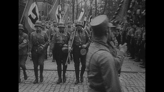 История одного нациста, Как фашизм берет власть