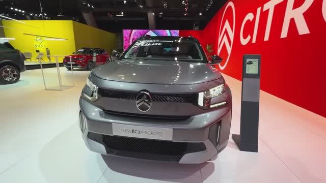 2025 Citroen e-C3 Aircross Max обзор
