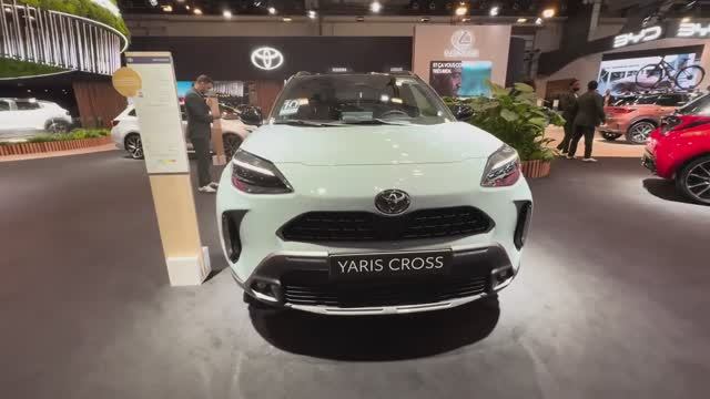 Toyota Yaris Cross 2025 обзор