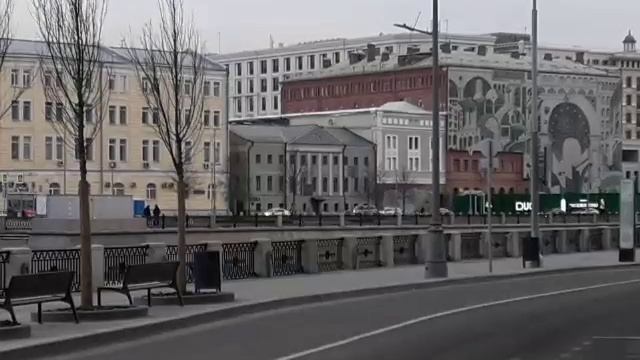 Прогулки по Москве. Кадашёвская набережная.