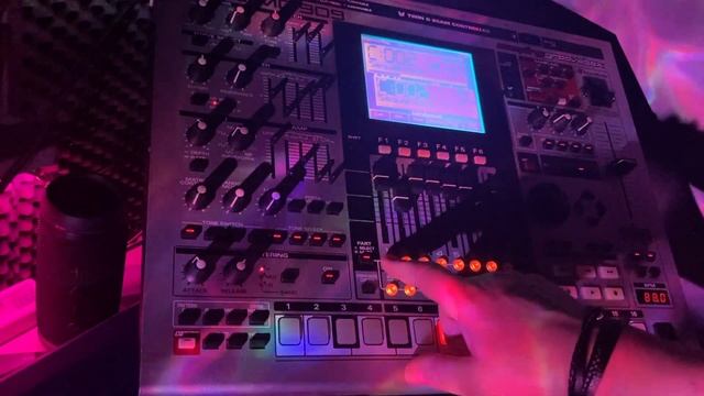 Vanderson - Roland MC-909 -  Groove Night