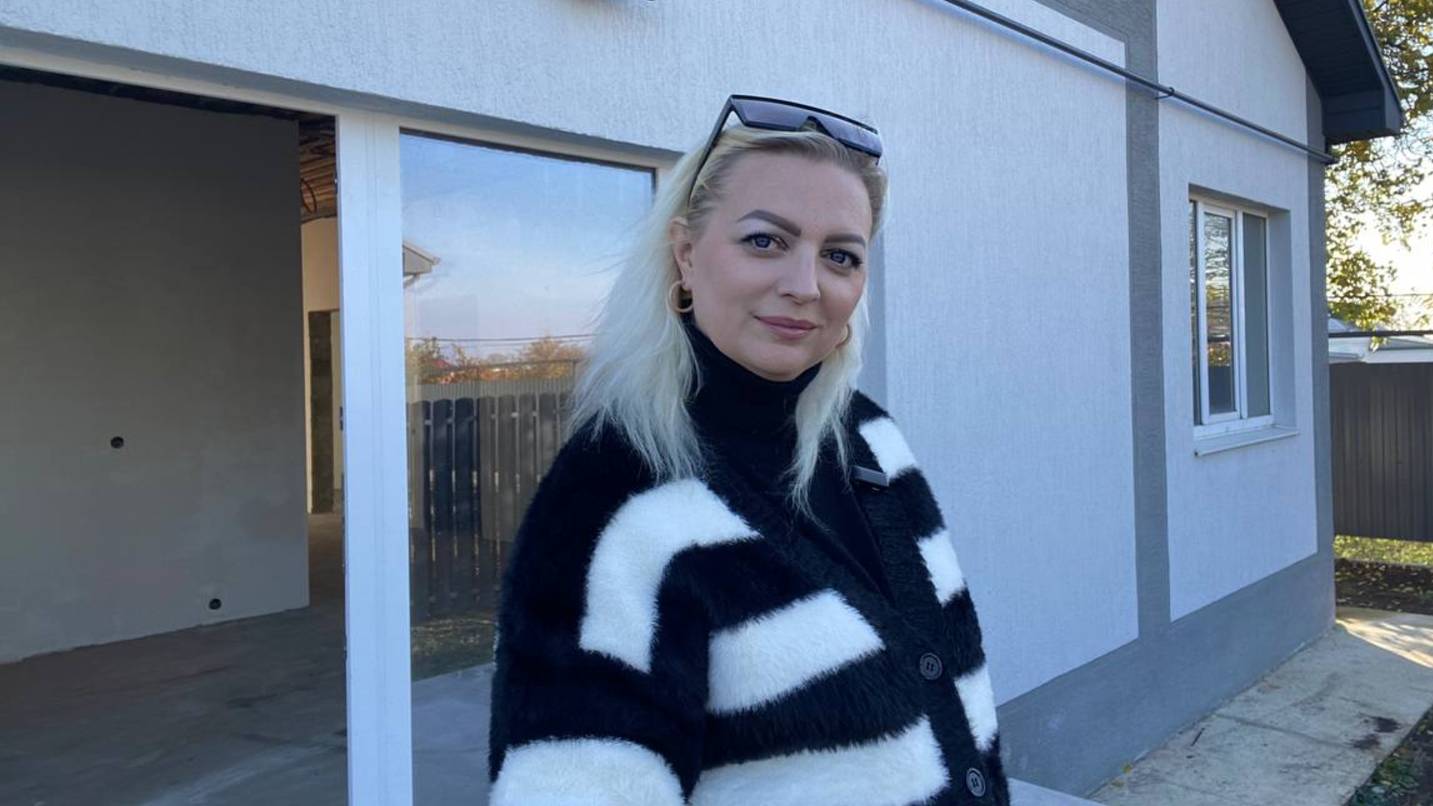 Агент по недвижимости Ирина 8-918-954-22-92, работаю по Каневскому району и Краснодарскому краю.