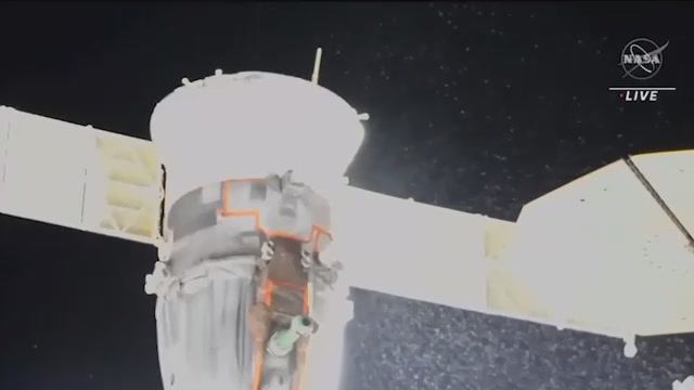 На российском пилотируемом космическом корабле Союз МС-22  утечка охлаждающей жидкости, 12.2022