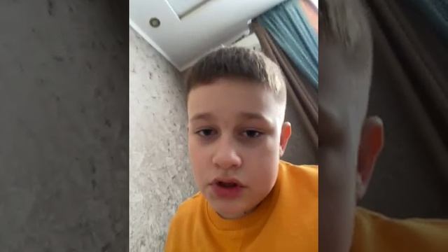 МОЁ ПЕРВОЕ ВИДЕООООО-поставте лайк и подпишитесь пожалуйста