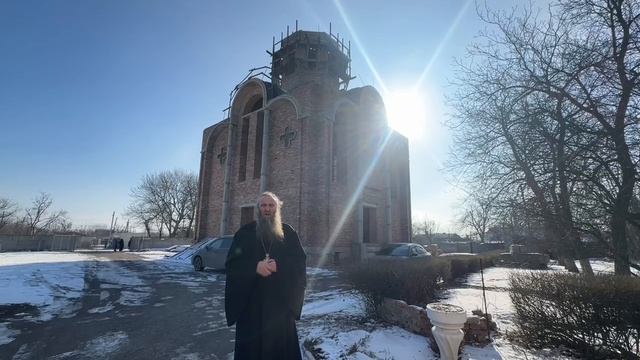 Активисты Подмосковья передали гумпомощь в донецкий храм