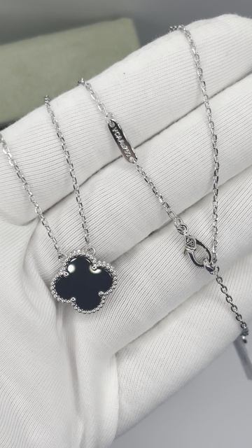 Кулон Ван Клиф черный в белом золоте