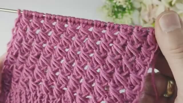 Ажурный узор спицами за 10 минут: легкий способ для новичков