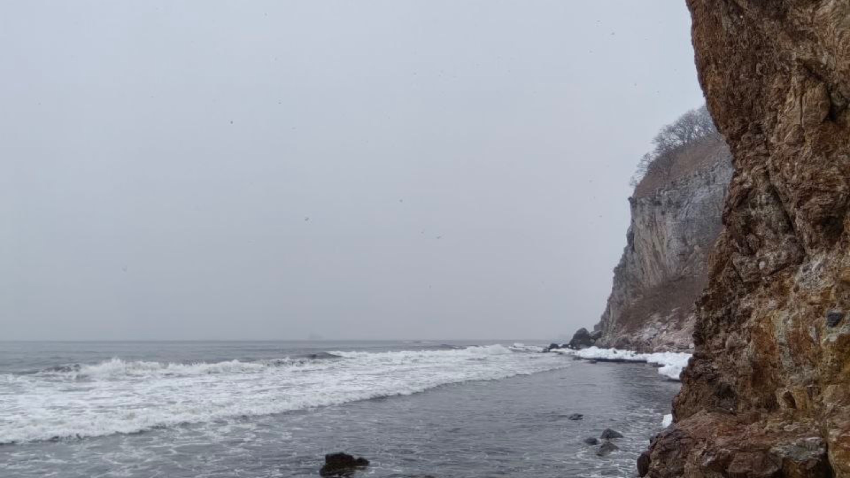 Эмоции, особенно во время полнолуние могут выглядеть так🌊🌊